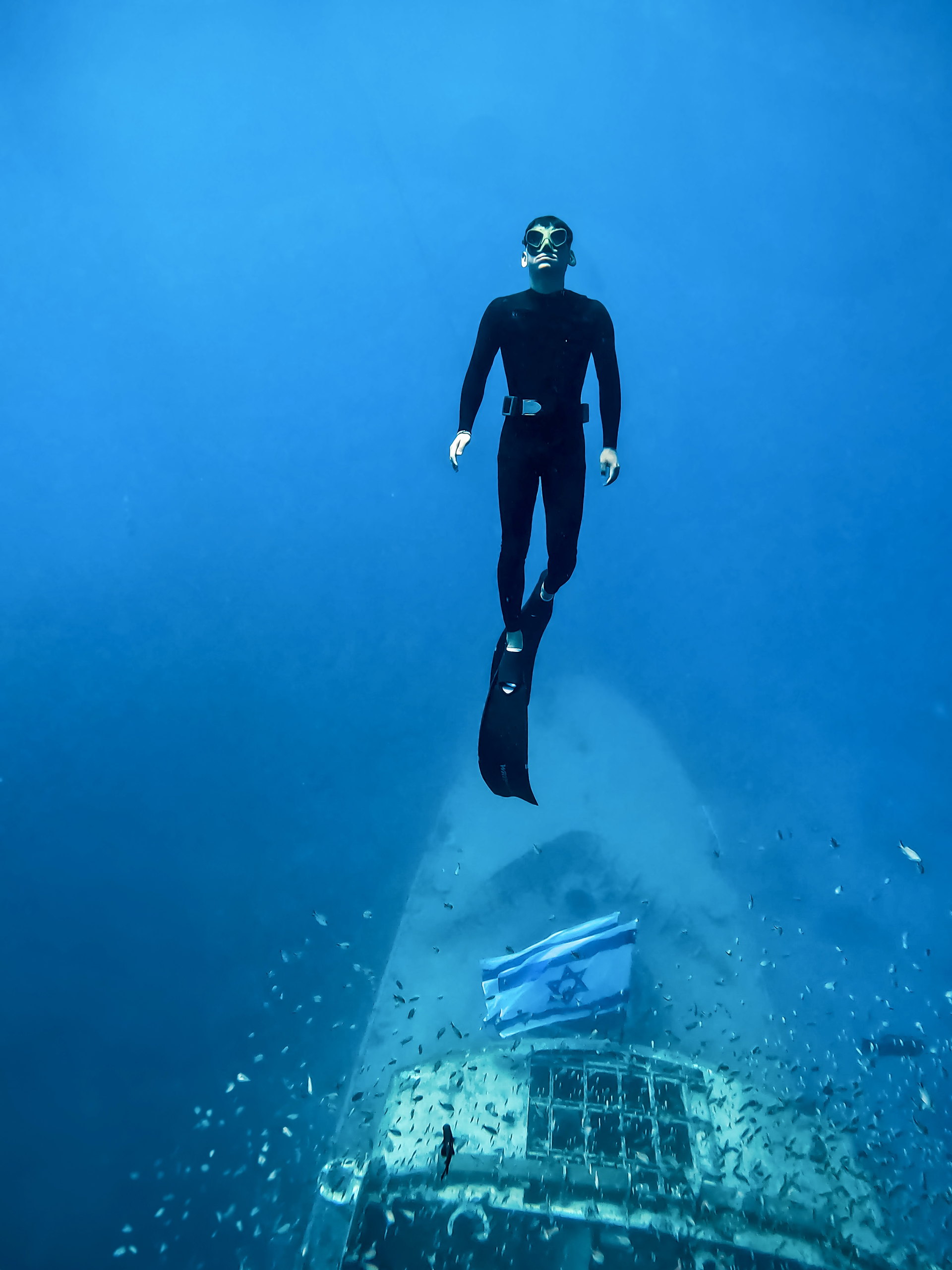 Freediver underwater wreck